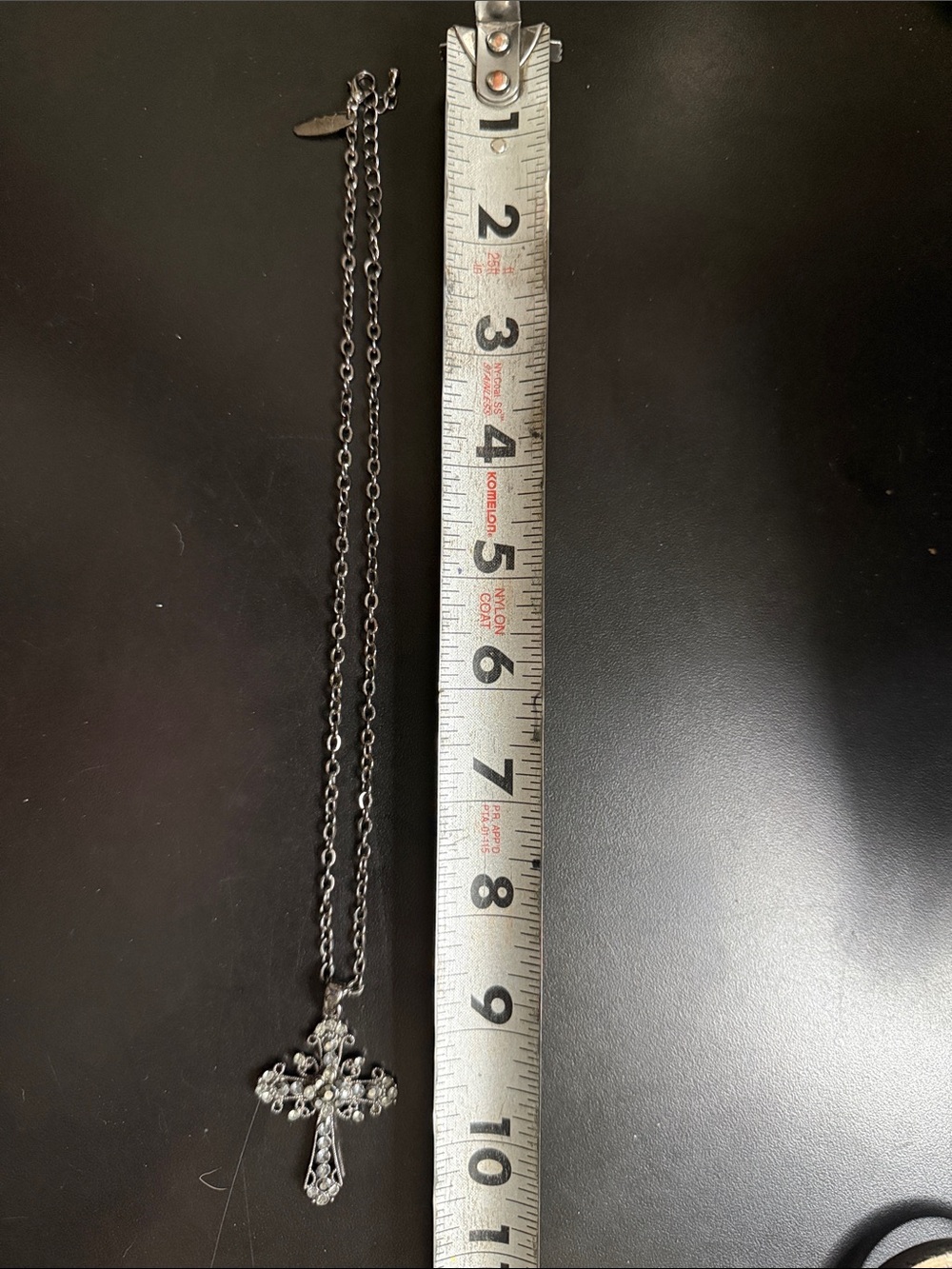 vintage 2000’s fake Silver Cross Pendant Necklace with Clear Stones